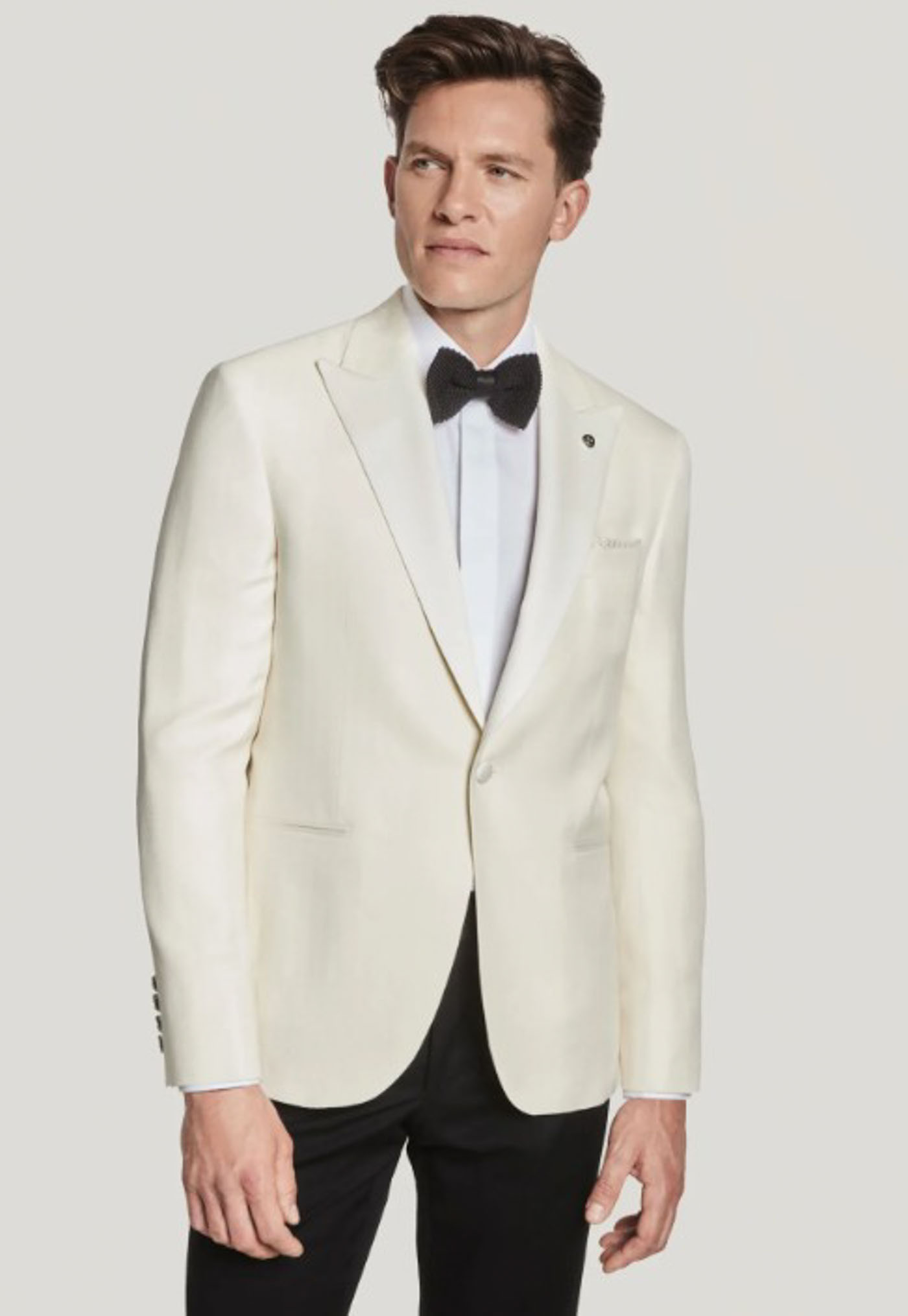 53 Jack Victor Elwood Cream Herringbone Dinner Jacket